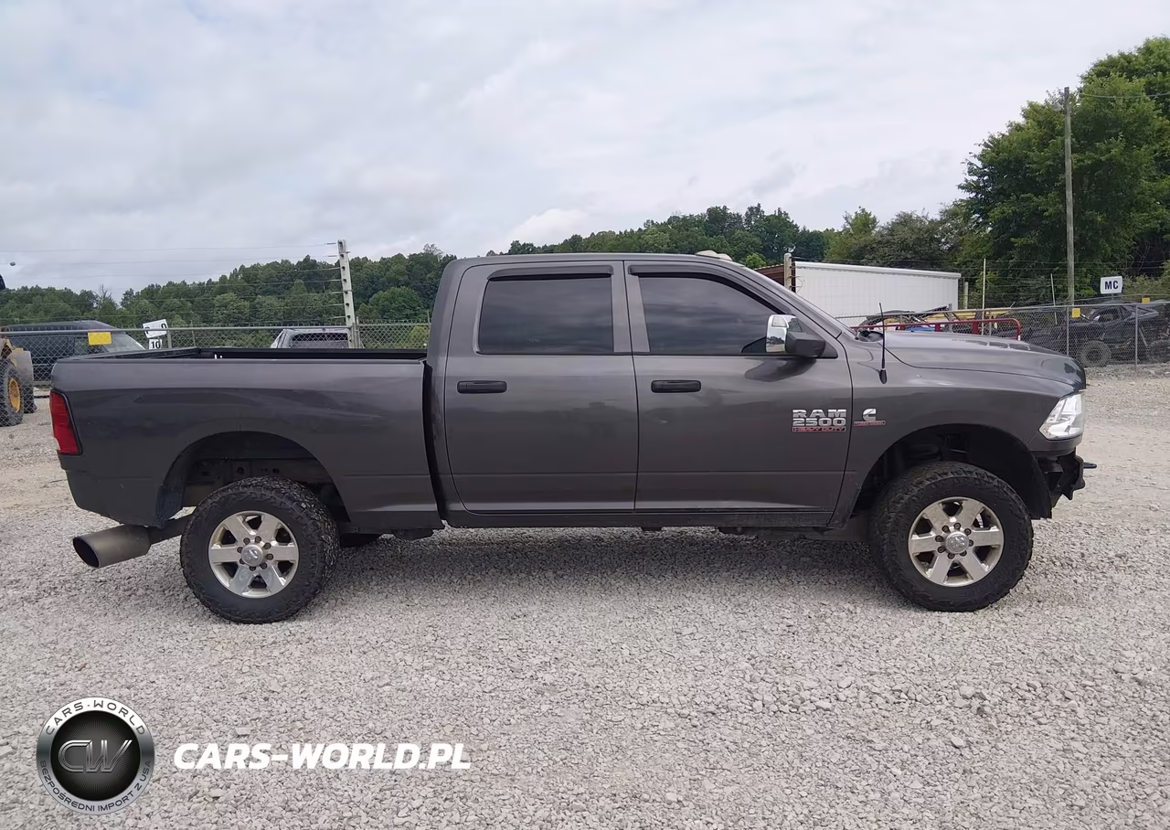 2016 Ram 2500 Tradesman VIN:3C6UR5CL9GG279438 - 14