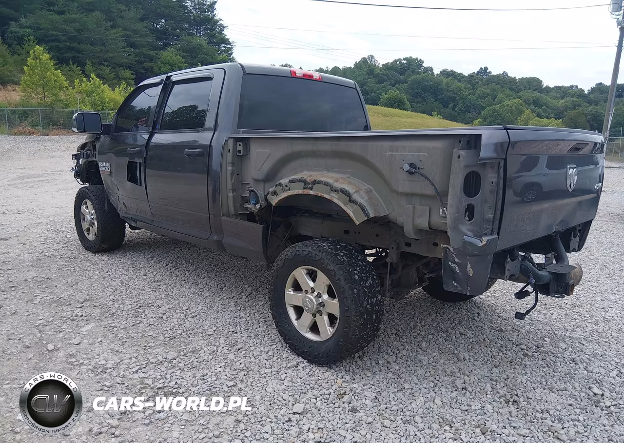 2016 Ram 2500 Tradesman VIN:3C6UR5CL9GG279438 - 3