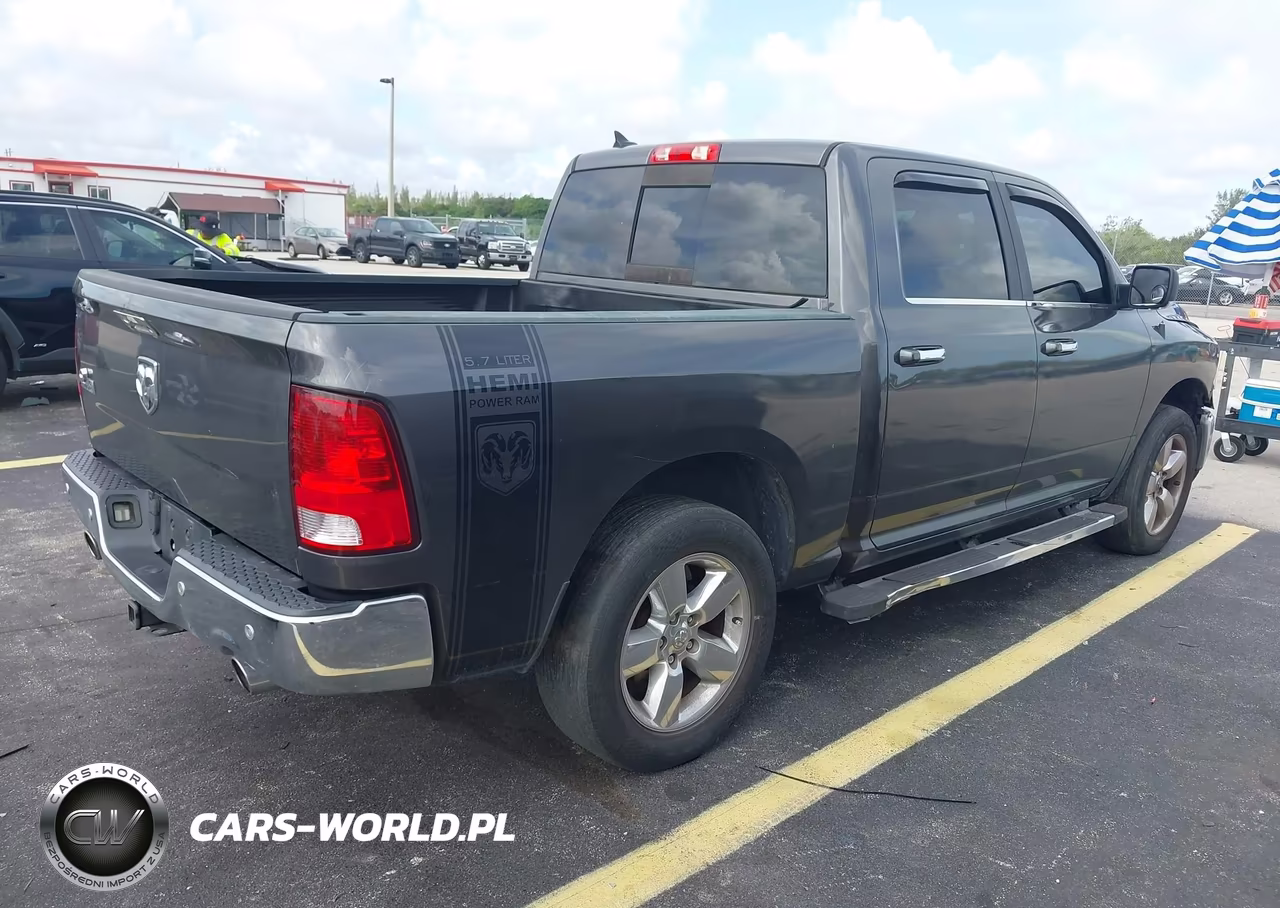 2018 Ram 1500 Big Horn 4X2 5'7 Box VIN:1C6RR6LT0JS248252 - 4