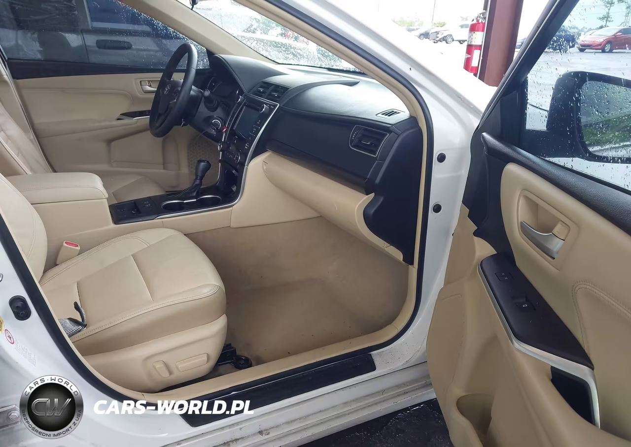 2017 Toyota Camry Xle VIN:4T1BF1FK3HU426366 - 5