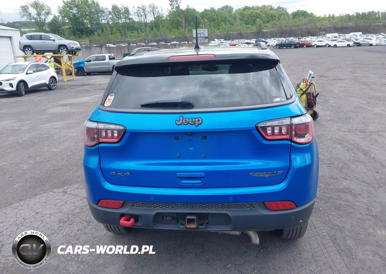 2019 Jeep Compass Trailhawk 4X4 VIN:3C4NJDDB6KT728952 - 16
