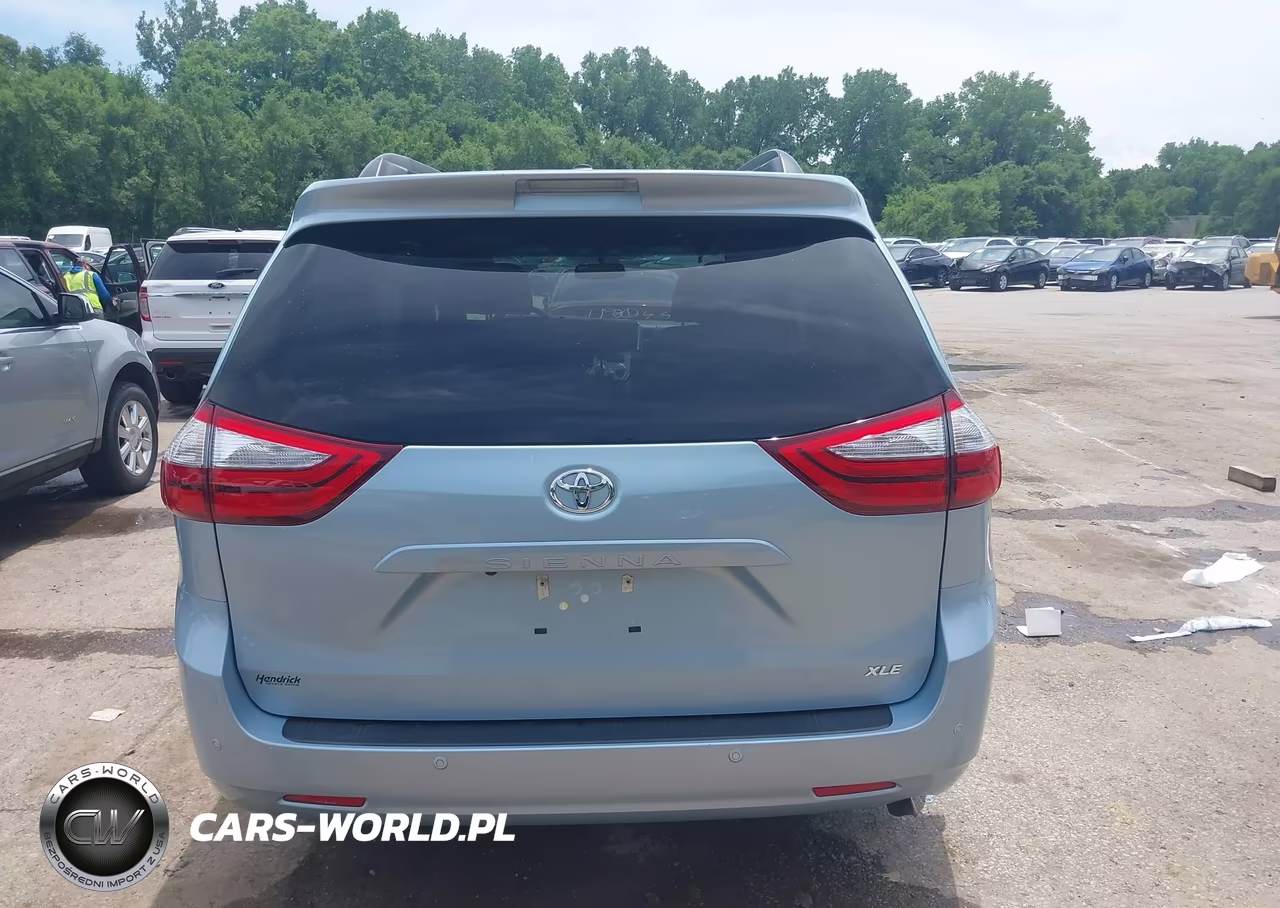 2015 Toyota Sienna Xle 8 Passenger VIN:5TDYK3DC1FS538764 - 17