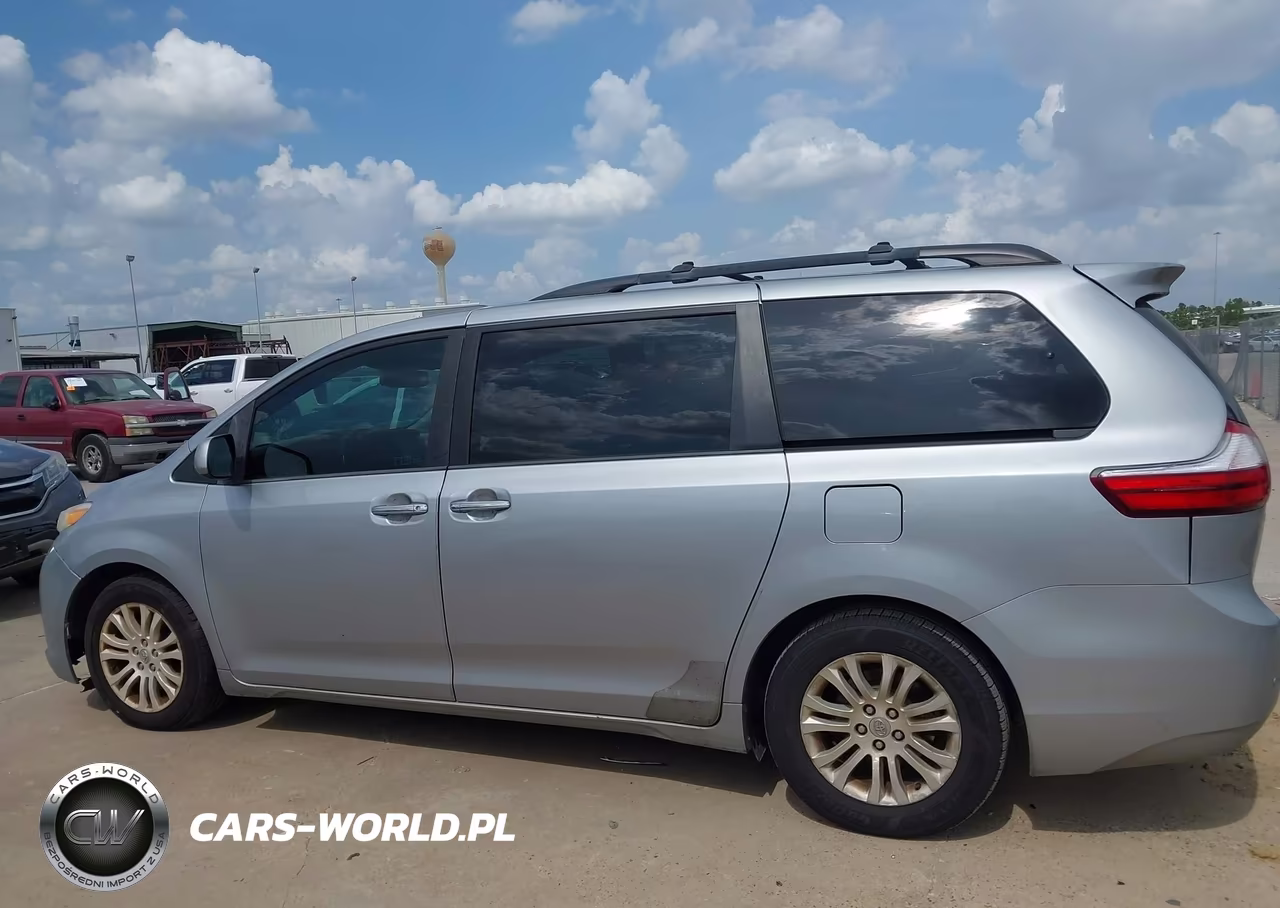 2015 Toyota Sienna Xle 8 Passenger VIN:5TDYK3DC4FS585447 - 14