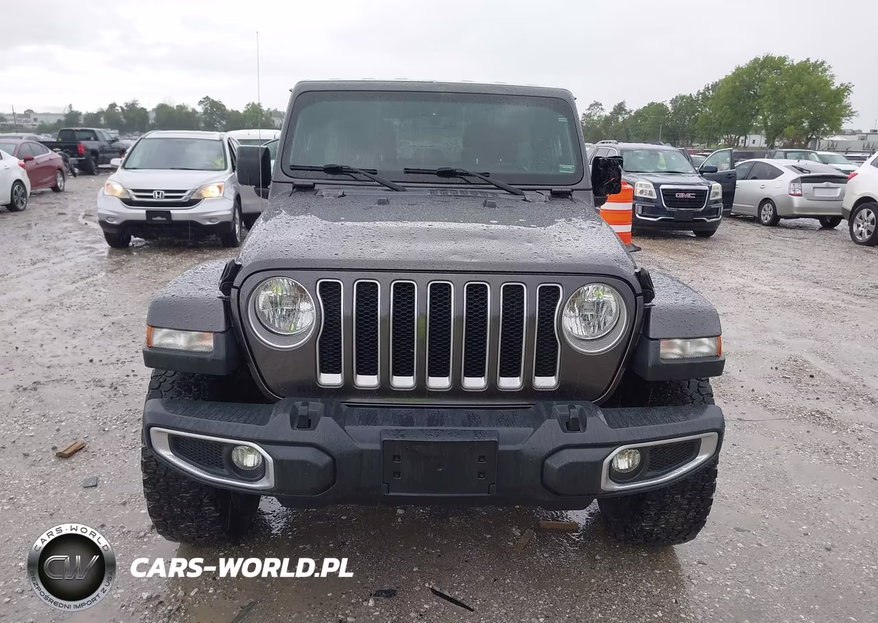 2018 Jeep Wrangler Unlimited Sahara 4X4 VIN:1C4HJXEG2JW166646 - 12