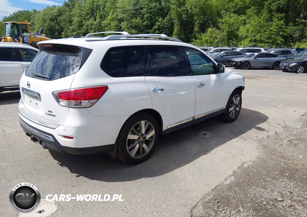 2014 Nissan Pathfinder Platinum VIN:5N1AR2MM8EC644138 - 4