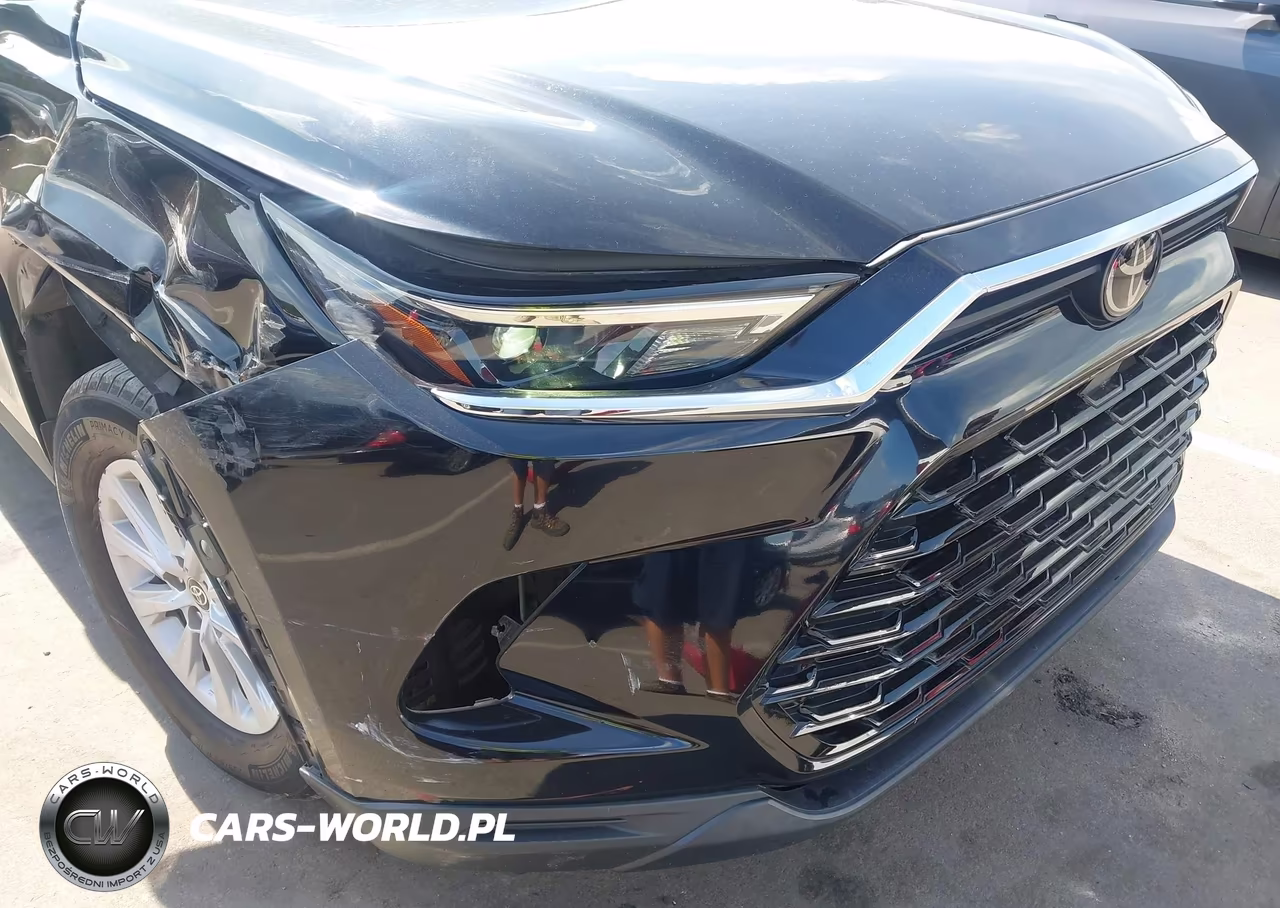 2024 Toyota Grand Highlander Xle VIN:5TDAAAA56RS015405 - 17