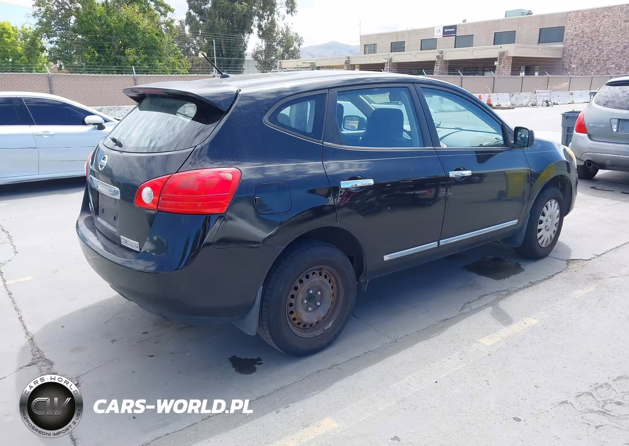 2013 Nissan Rogue S VIN:JN8AS5MT3DW000677 - 4