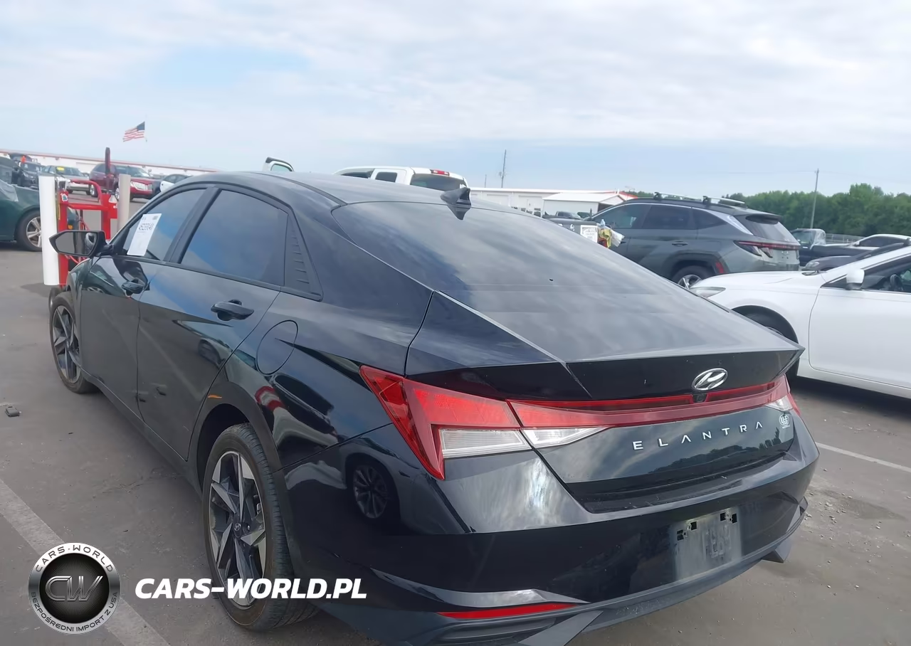 2023 Hyundai Elantra Sel VIN:KMHLS4AG1PU591822 - 3