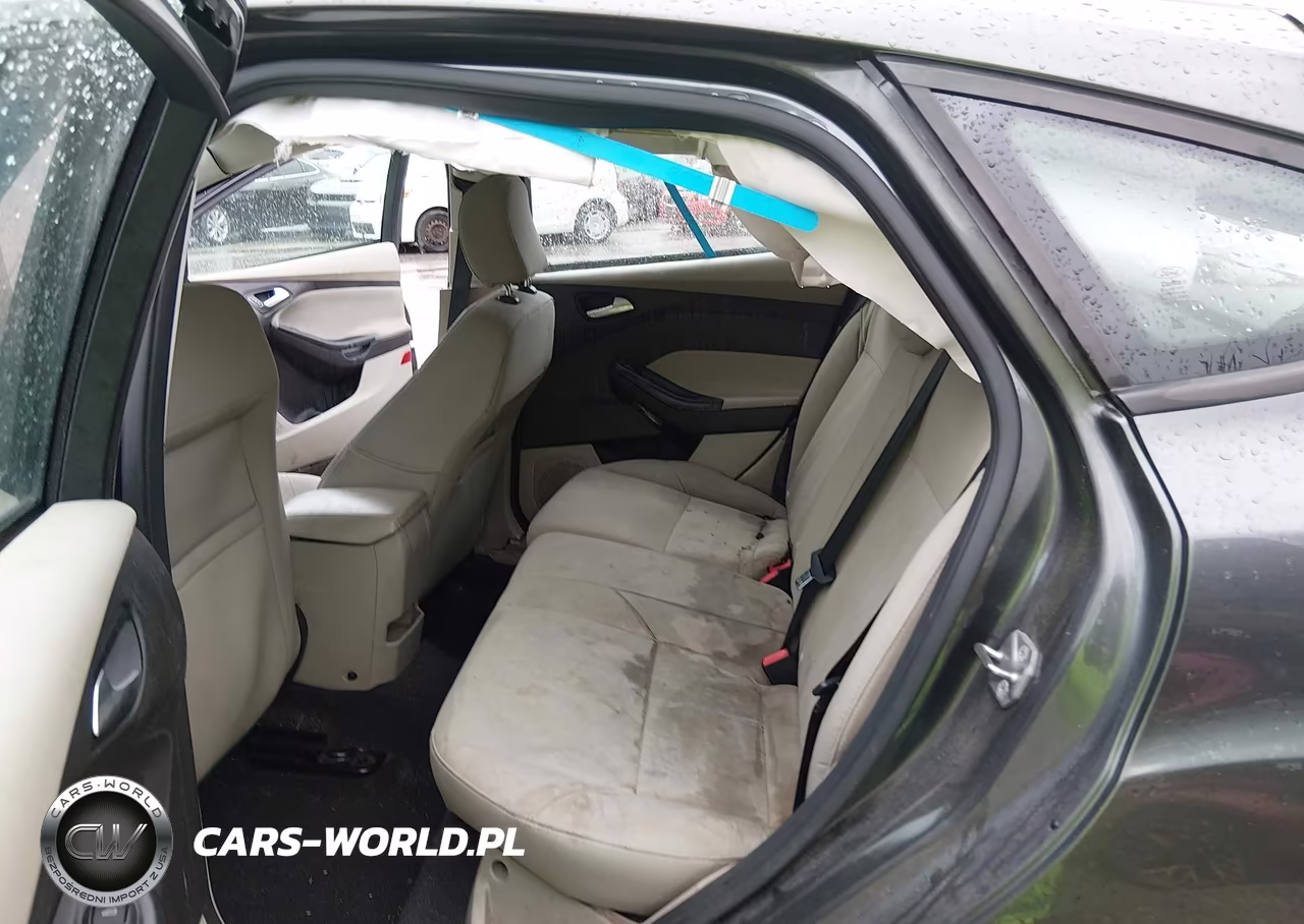 2017 Ford Focus Se VIN:1FADP3K25HL249780 - 8