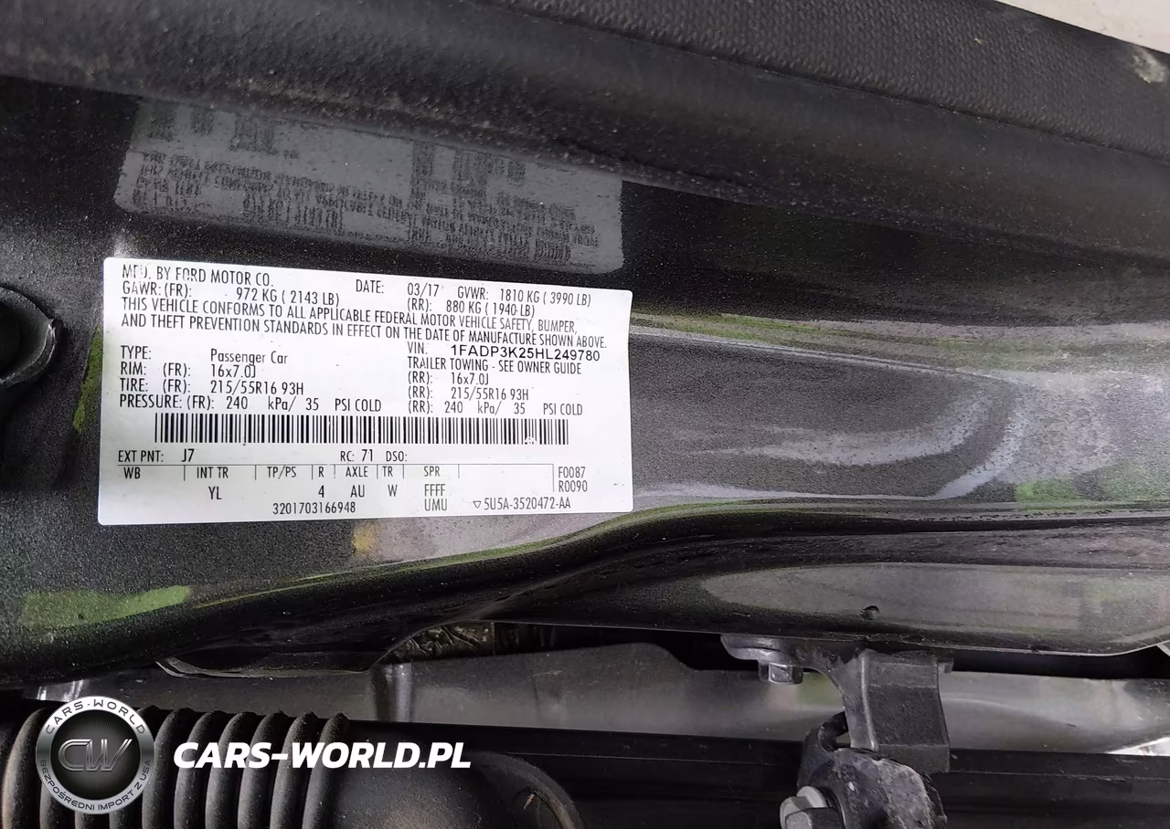 2017 Ford Focus Se VIN:1FADP3K25HL249780 - 9