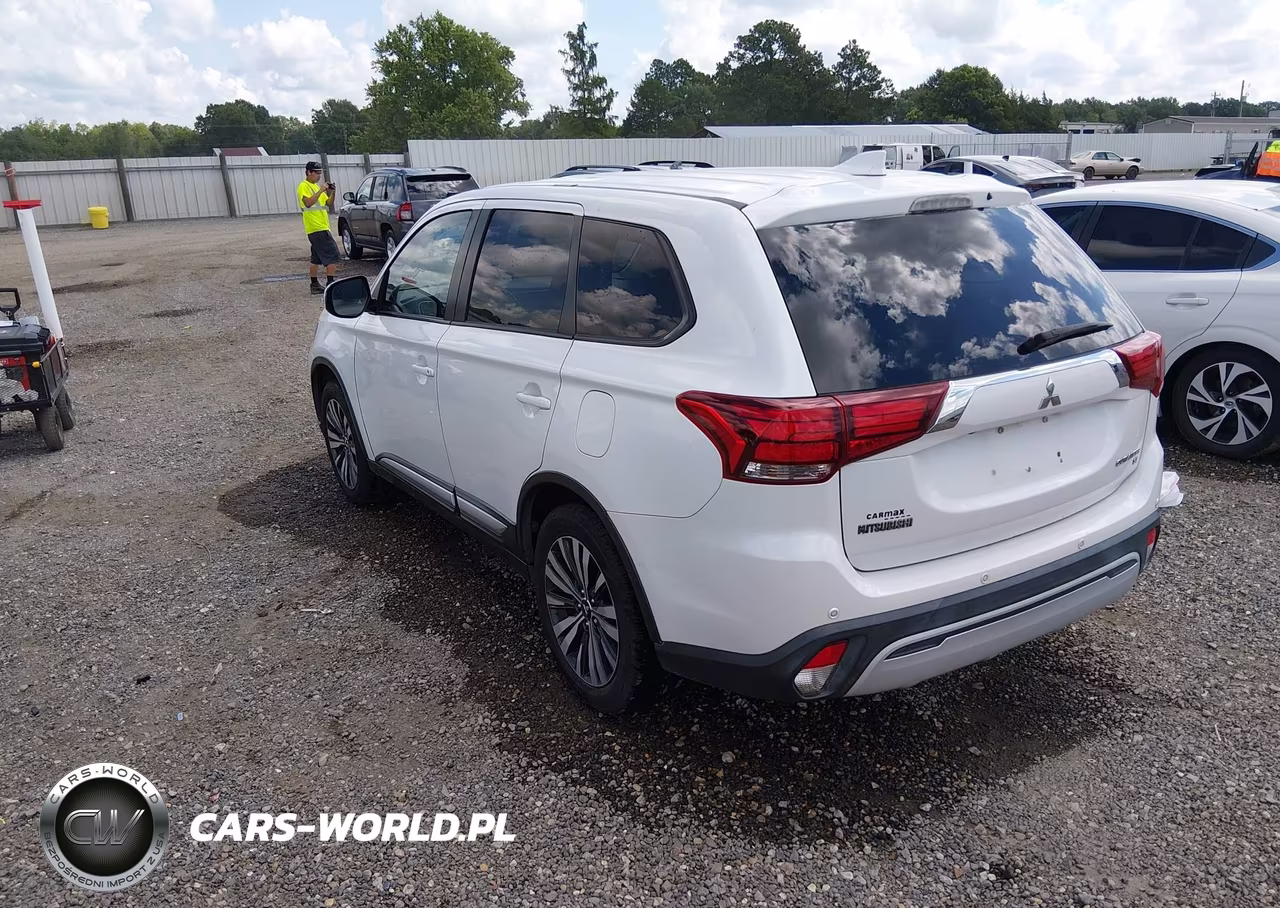 2019 Mitsubishi Outlander Se VIN:JA4AD3A31KZ020768 - 3