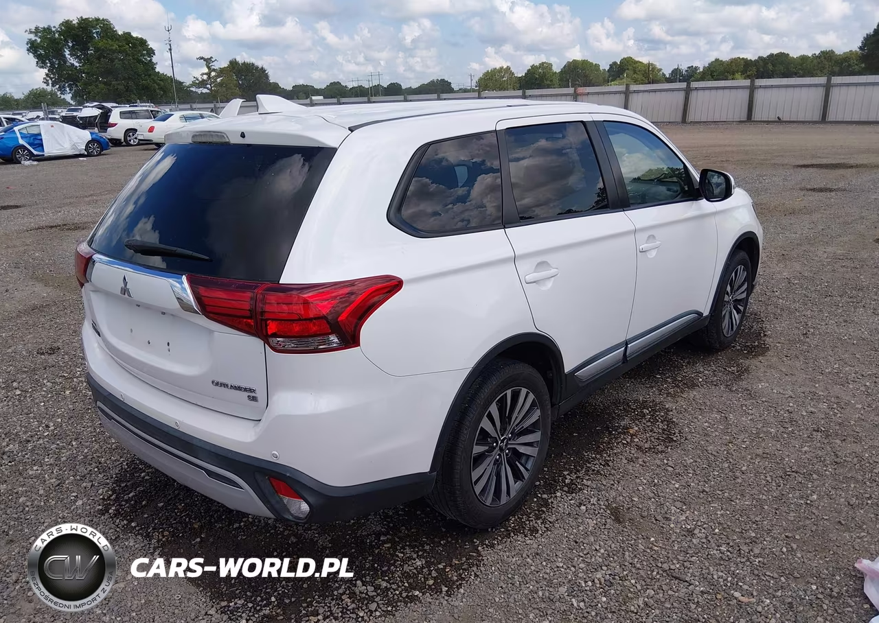 2019 Mitsubishi Outlander Se VIN:JA4AD3A31KZ020768 - 4