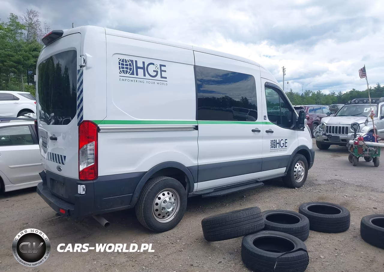2023 Ford Transit-250 VIN:1FTBR2C83PKA52992 - 4