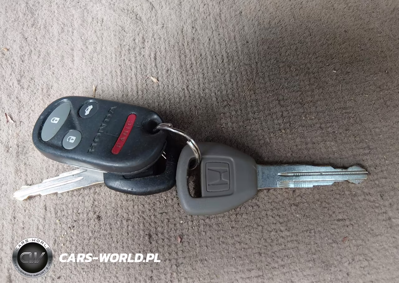 2000 Honda Accord 3.0 Ex VIN:1HGCG1651YA066680 - 11