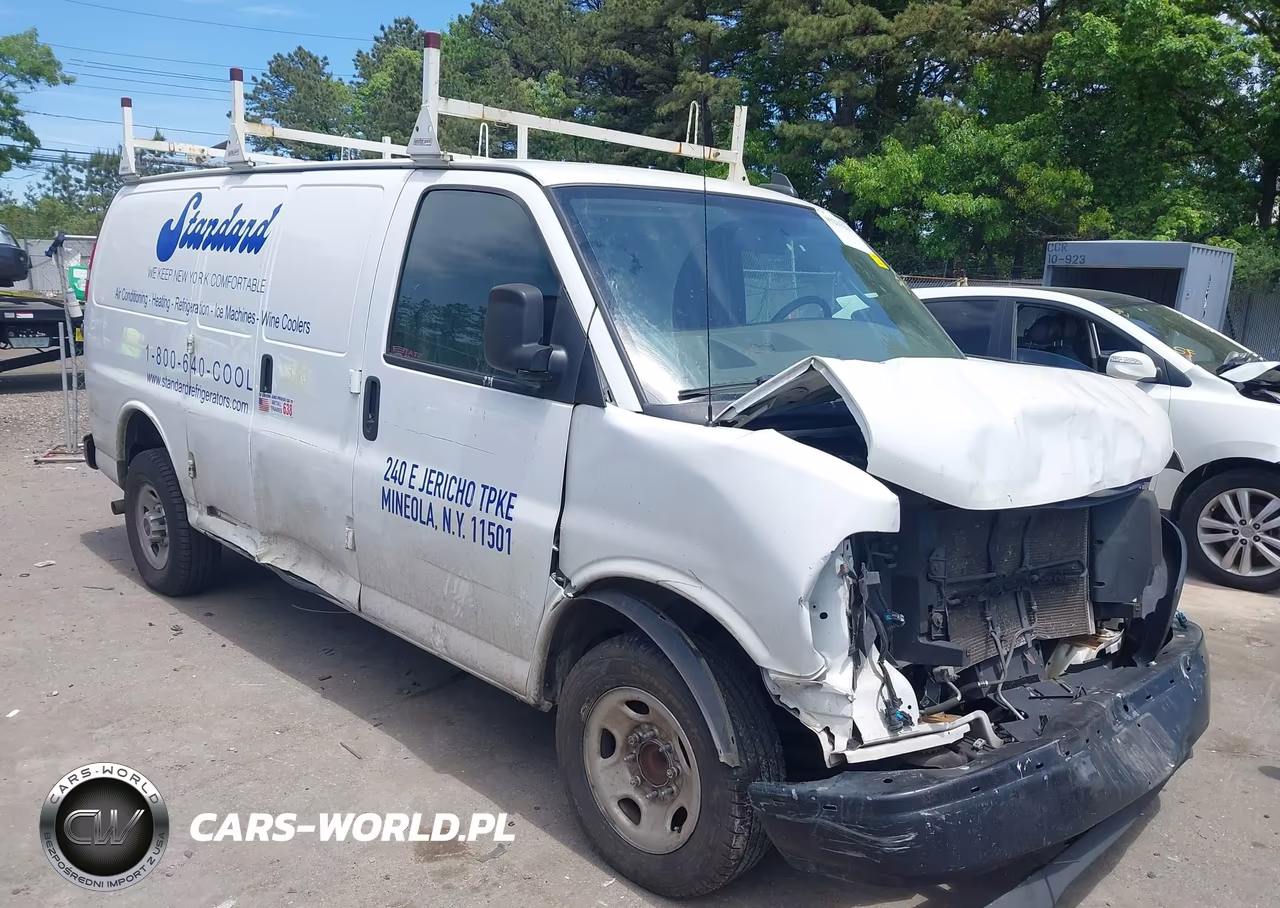 2018 GMC Savana 2500 Work Van