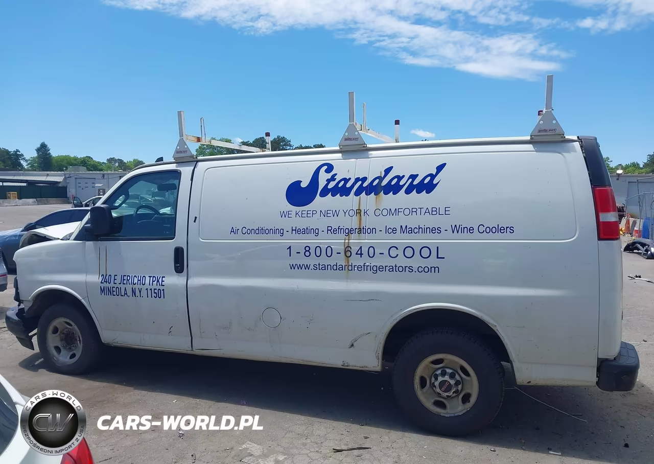 2018 GMC Savana 2500 Work Van VIN:1GTW7AFGXJ1181085 - 14