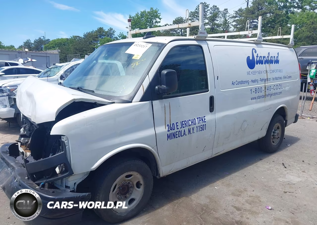 2018 GMC Savana 2500 Work Van VIN:1GTW7AFGXJ1181085 - 2