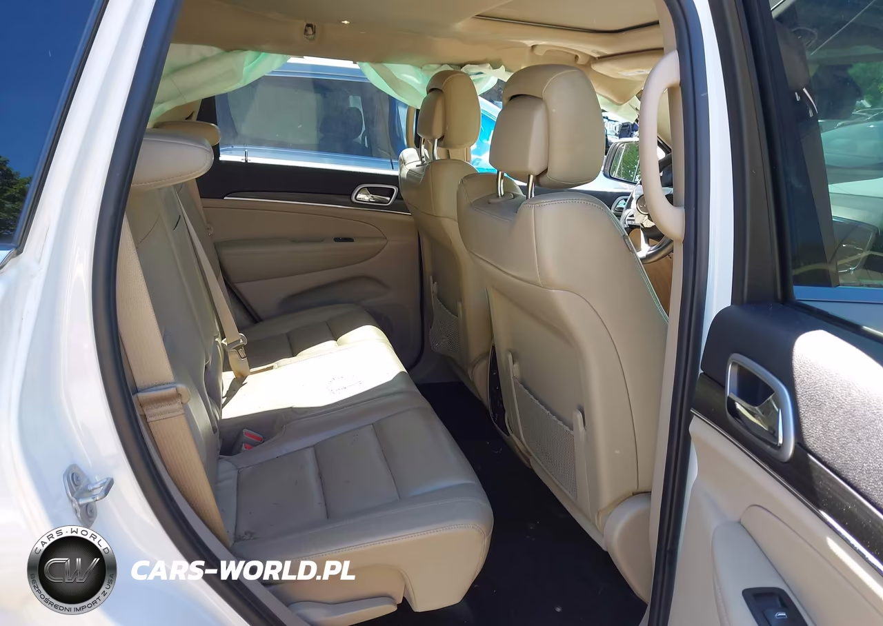 2019 Jeep Grand Cherokee Limited 4X4 VIN:1C4RJFBG8KC526976 - 8