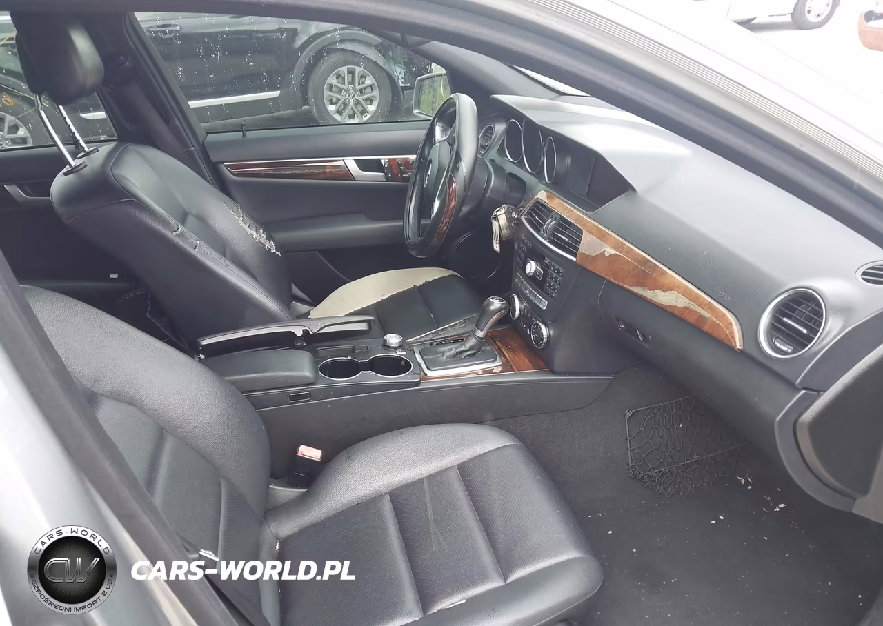 2013 Mercedes-Benz C 250 Sport VIN:WDDGF4HB2DR290209 - 5