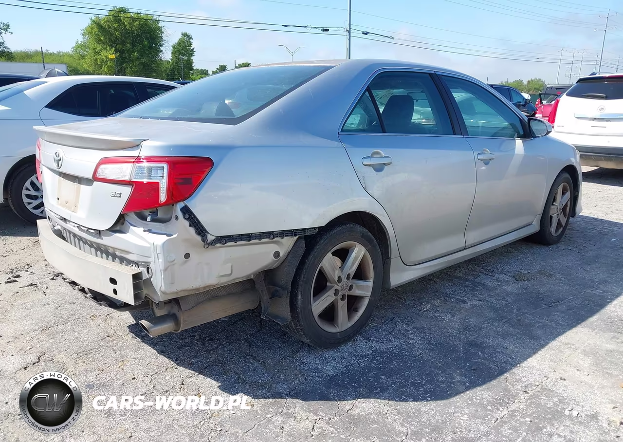 2012 Toyota Camry Se VIN:4T1BF1FK2CU053099 - 4