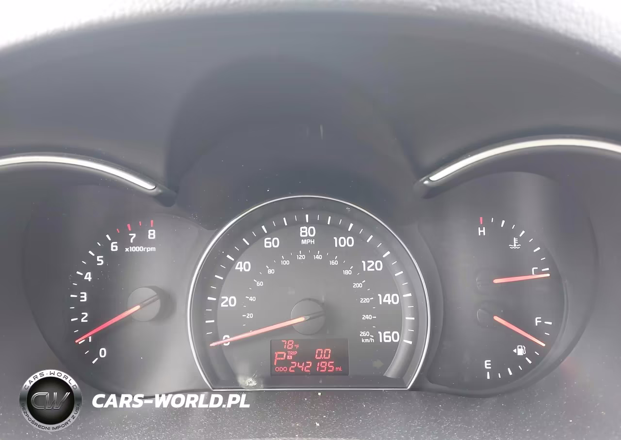 2014 Kia Sorento Lx VIN:5XYKTCA60EG440077 - 7