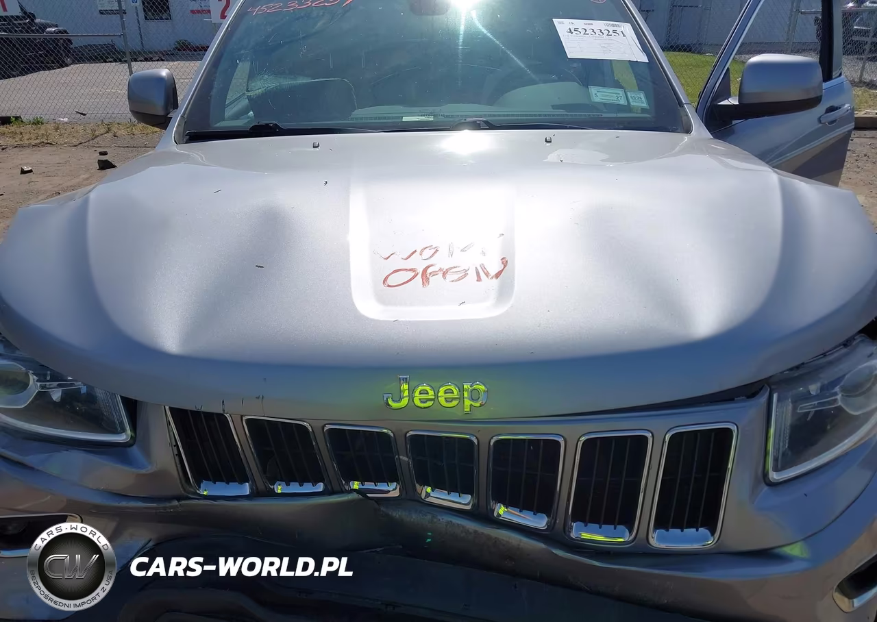 2015 Jeep Grand Cherokee Laredo VIN:1C4RJFAG3FC830269 - 10