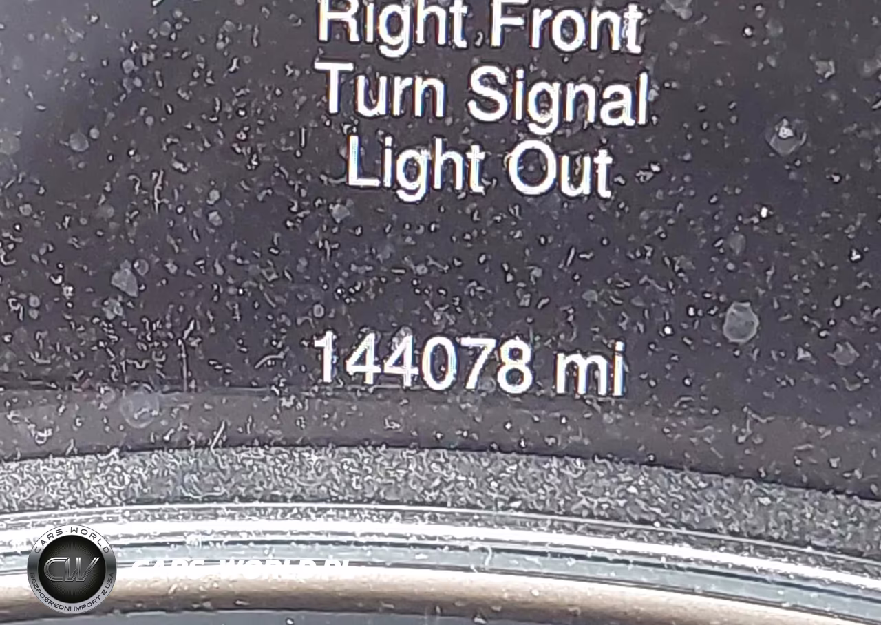 2015 Jeep Grand Cherokee Laredo VIN:1C4RJFAG3FC830269 - 15
