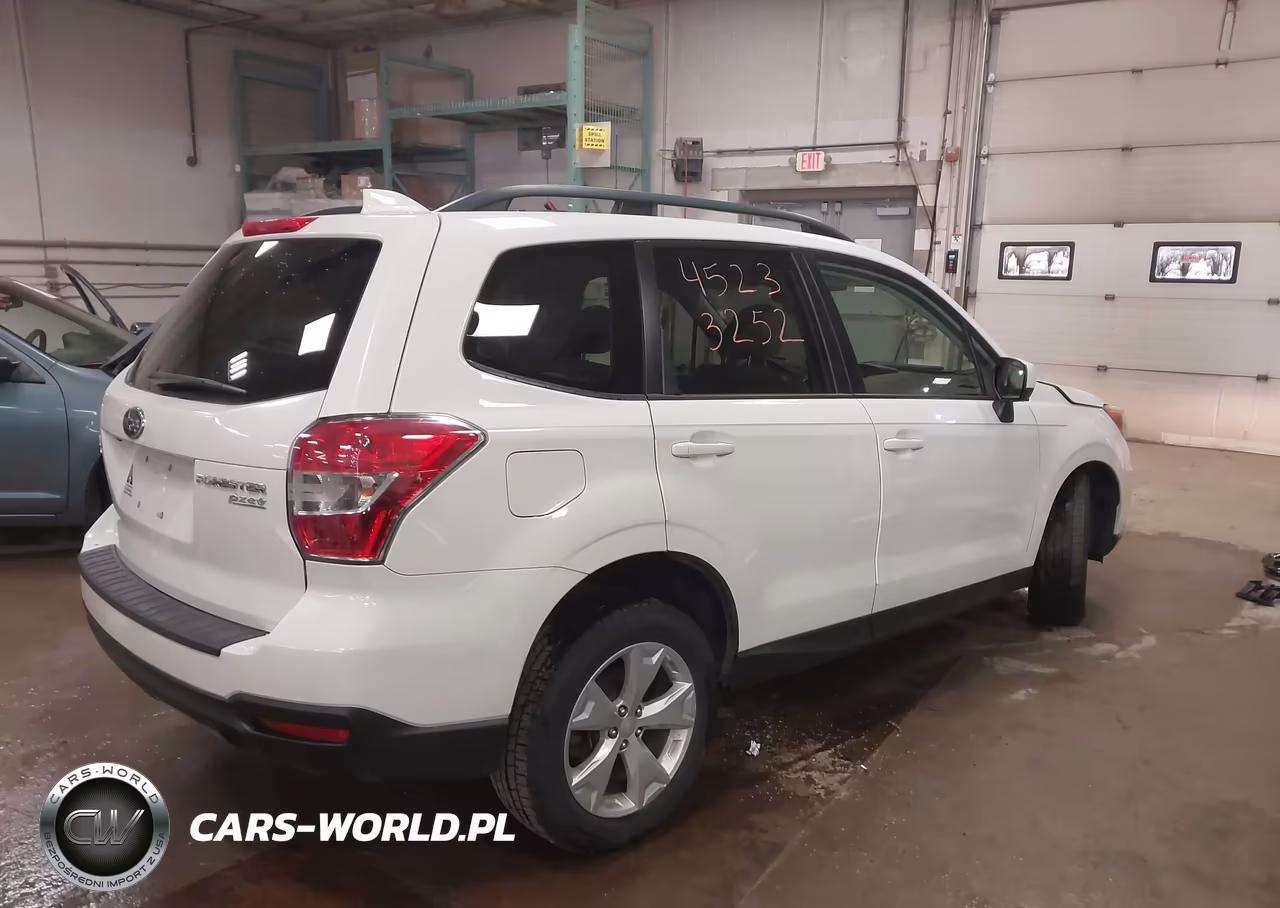 2016 Subaru Forester 2.5I Premium VIN:JF2SJADC7GH468577 - 4