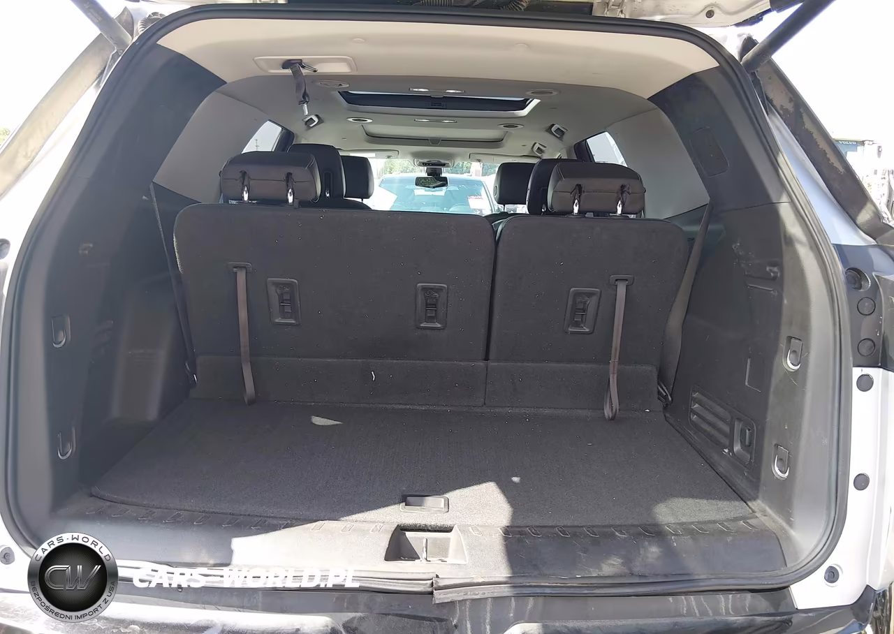 2018 Chevrolet Traverse Premier VIN:1GNEVJKW4JJ108154 - 16