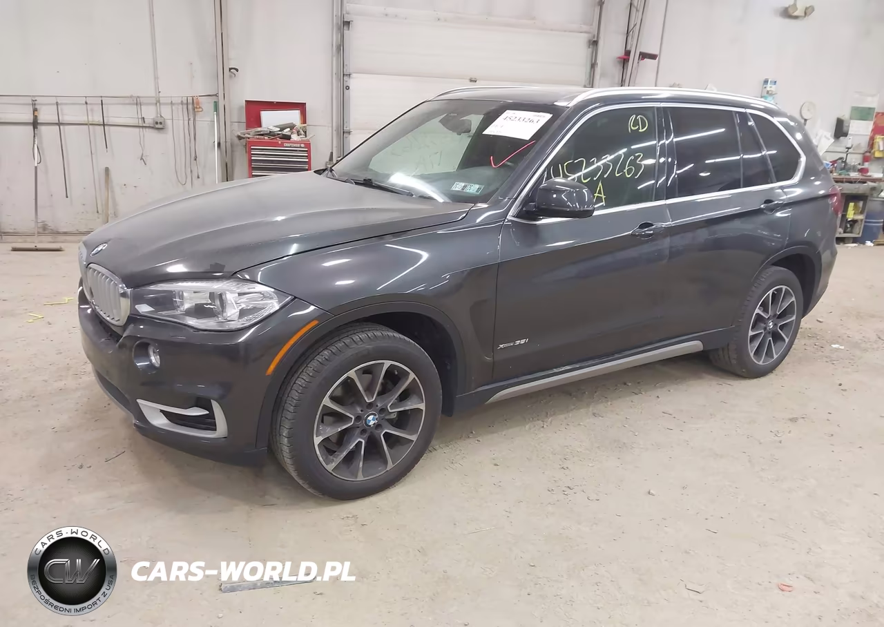 2017 BMW X5 xDrive35I VIN:5UXKR0C51H0V65762 - 2