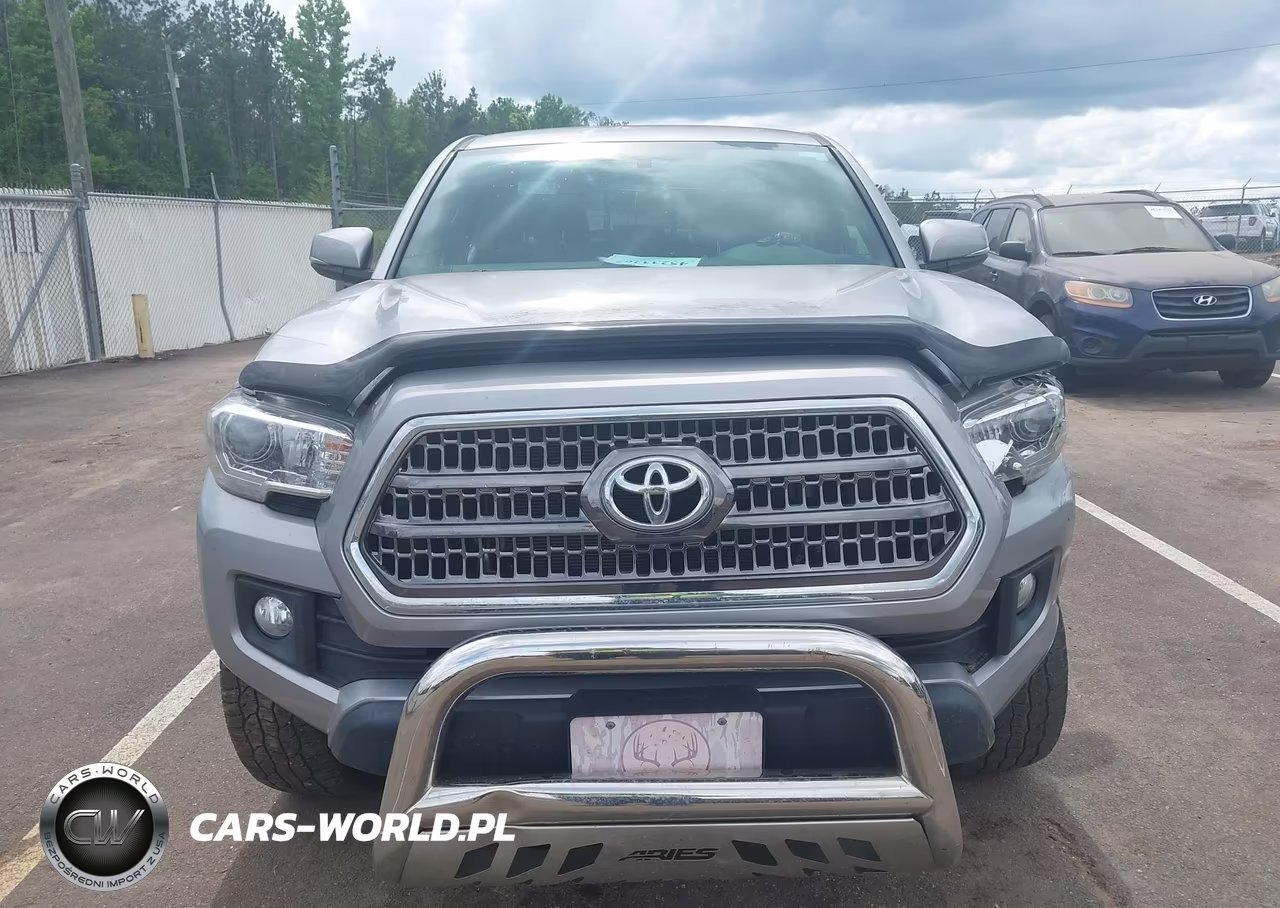 2016 Toyota Tacoma Trd Off Road VIN:5TFCZ5AN8GX002669 - 12