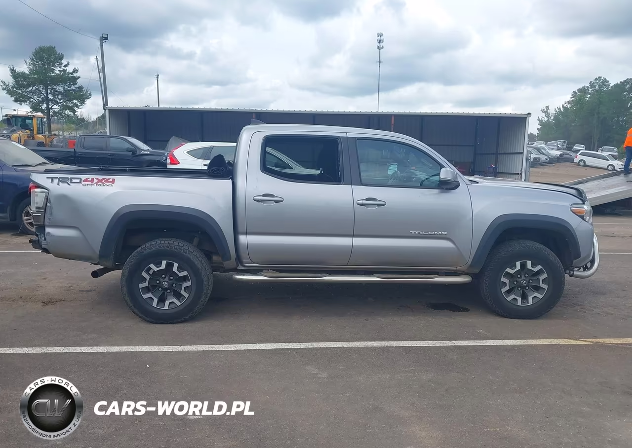 2016 Toyota Tacoma Trd Off Road VIN:5TFCZ5AN8GX002669 - 13