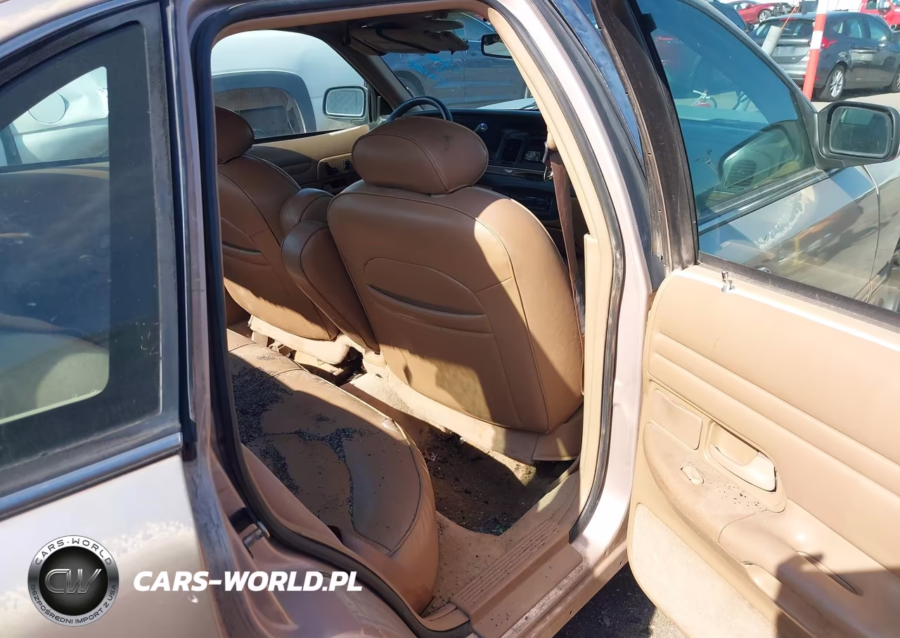 1996 Ford Crown Victoria Lx VIN:2FALP74W0TX131201 - 8