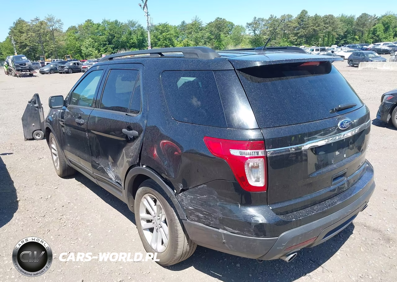 2015 Ford Explorer VIN:1FM5K8B87FGA81401 - 14