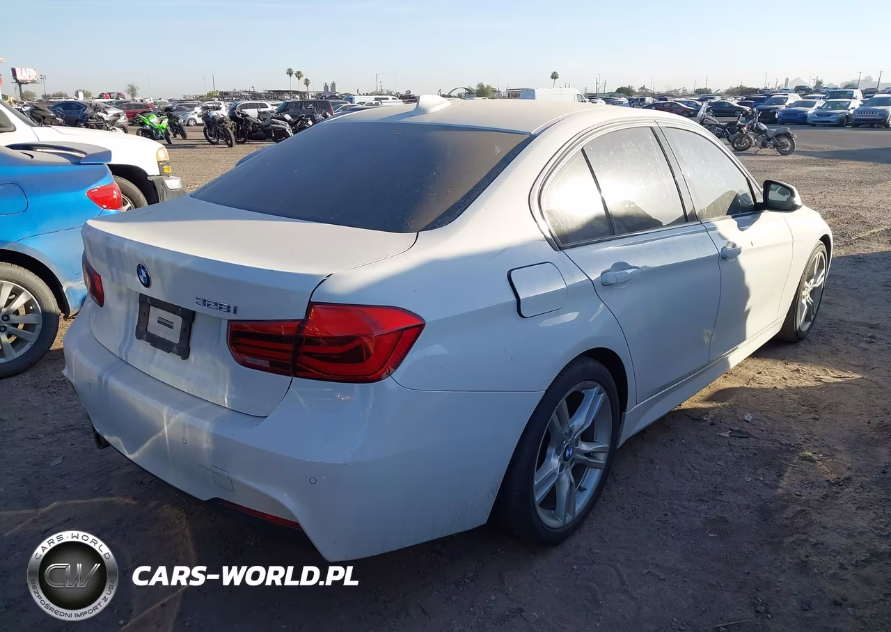 2016 BMW 328I VIN:WBA8E9G52GNT85582 - 4