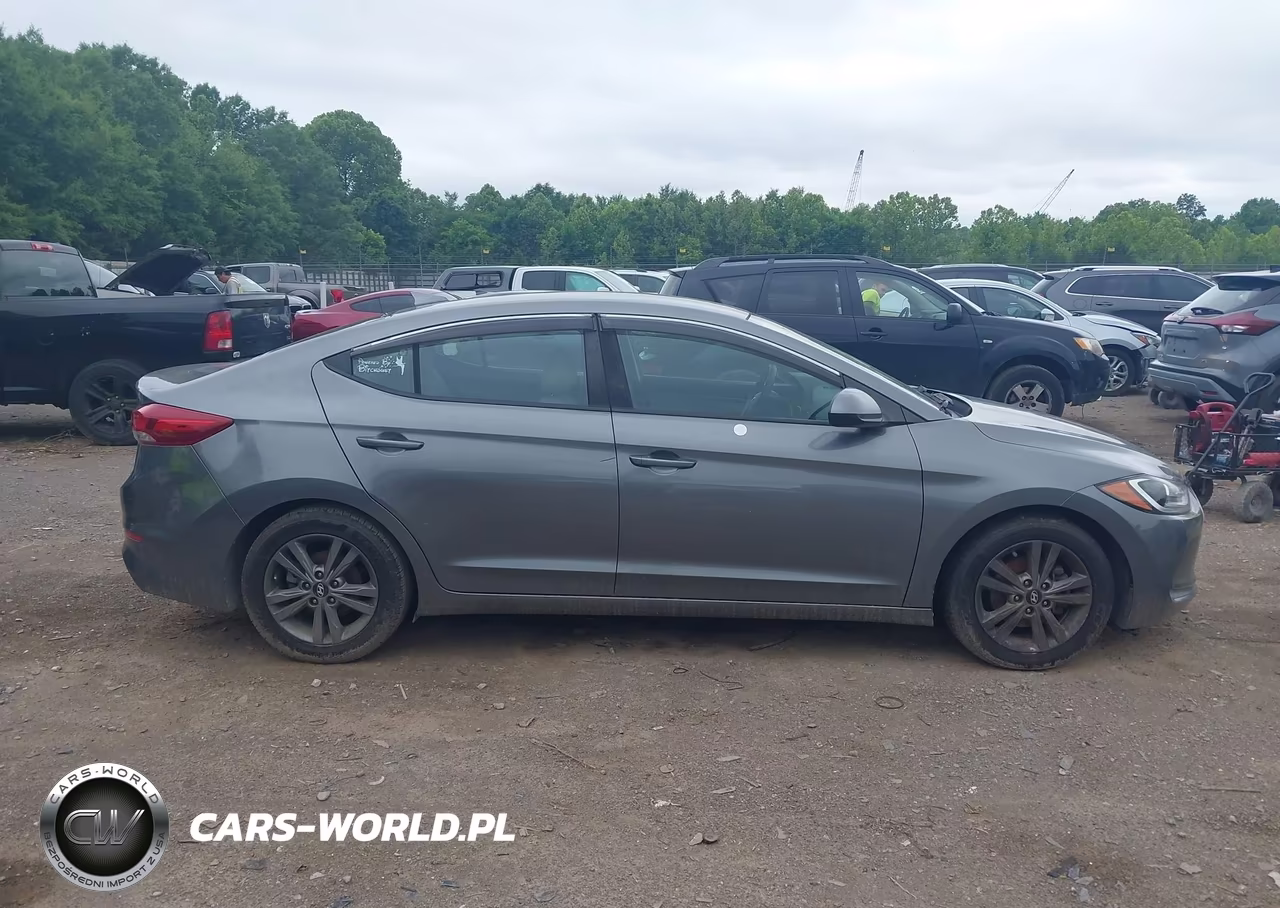 2018 Hyundai Elantra Sel VIN:5NPD84LF9JH301209 - 13