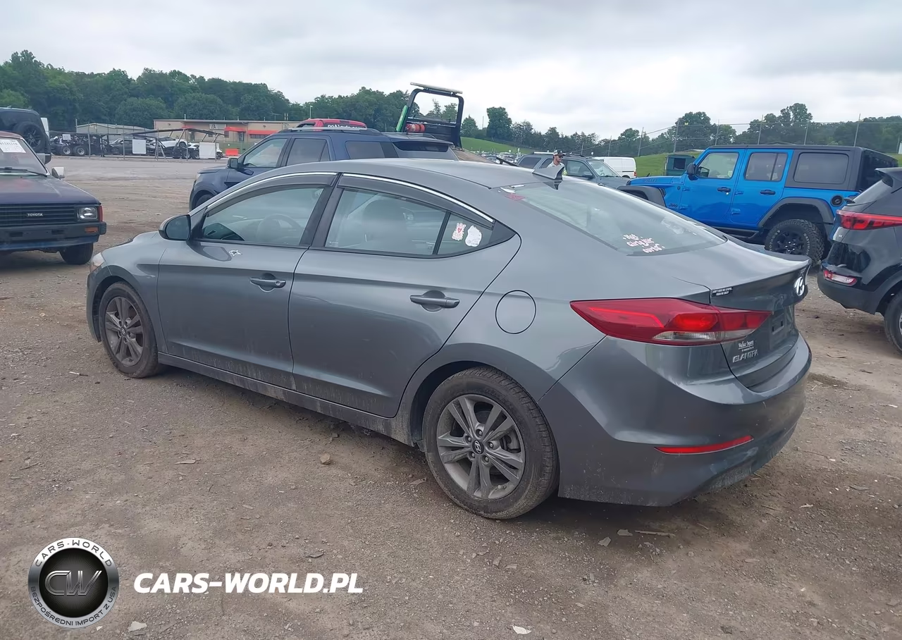 2018 Hyundai Elantra Sel VIN:5NPD84LF9JH301209 - 3