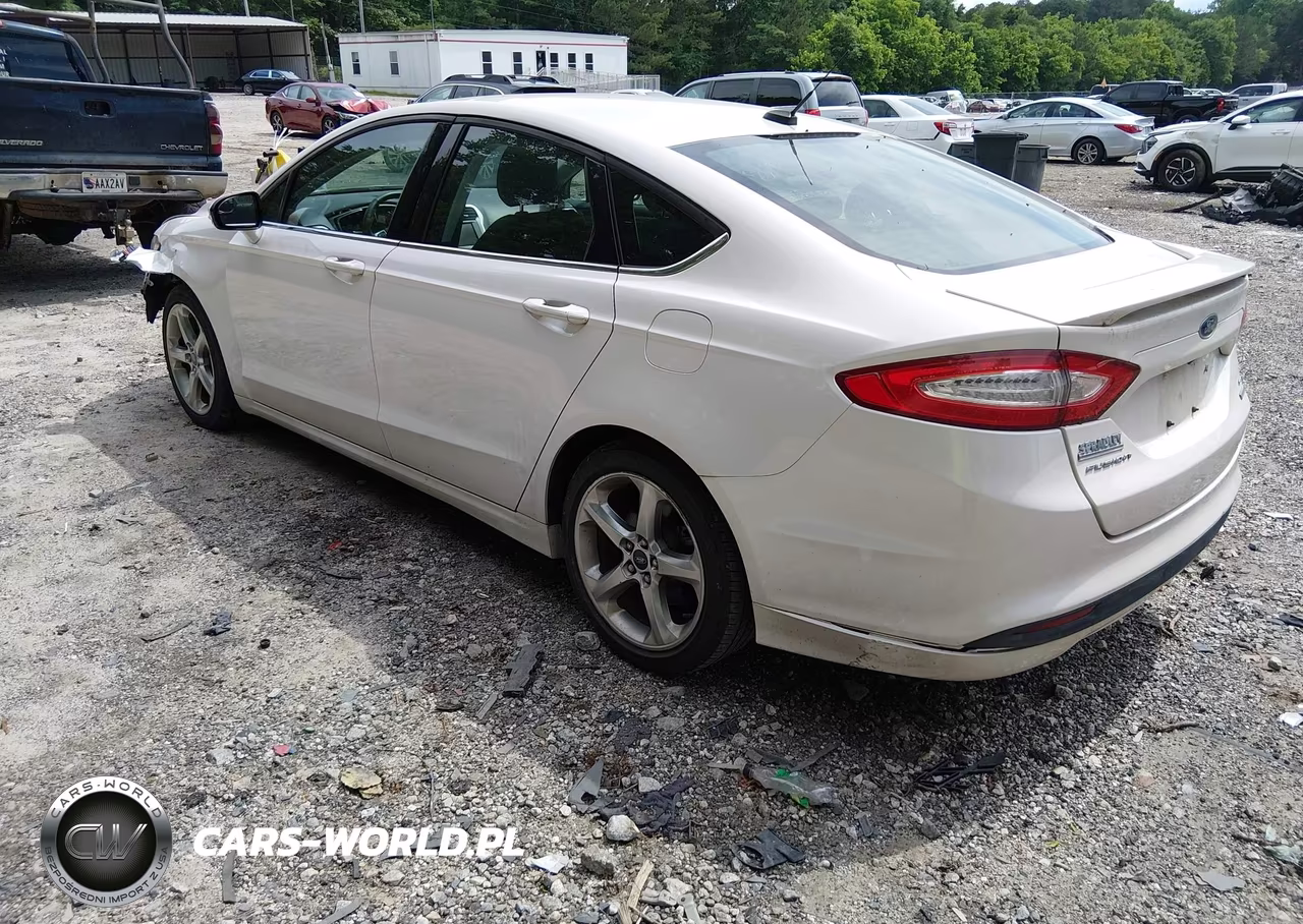 2013 Ford Fusion Se VIN:3FA6P0HR4DR184038 - 3