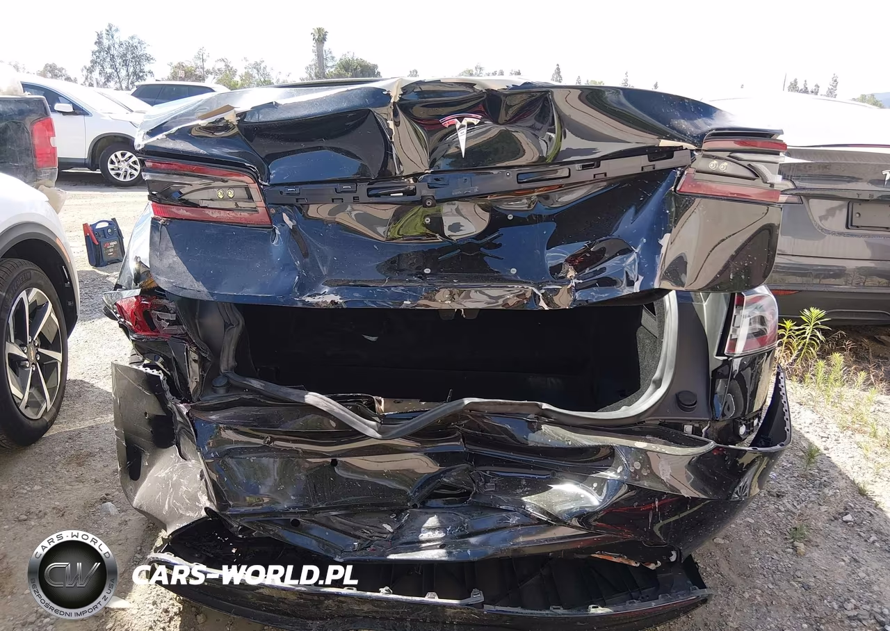 2022 Tesla Model S Dual Motor All-Wheel Drive VIN:5YJSA1E54NF459010 - 16