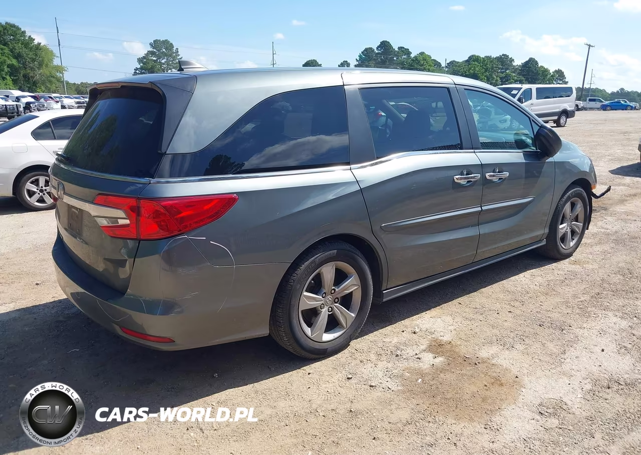 2018 Honda Odyssey Ex-L VIN:5FNRL6H74JB006647 - 4