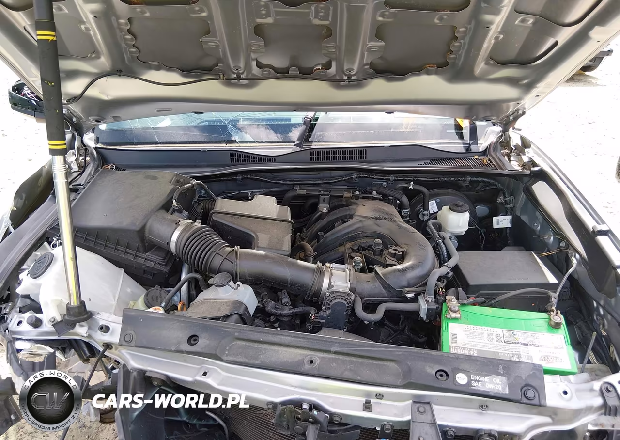 2018 Toyota Tacoma Sr5 V6 VIN:3TMCZ5AN4JM145986 - 10