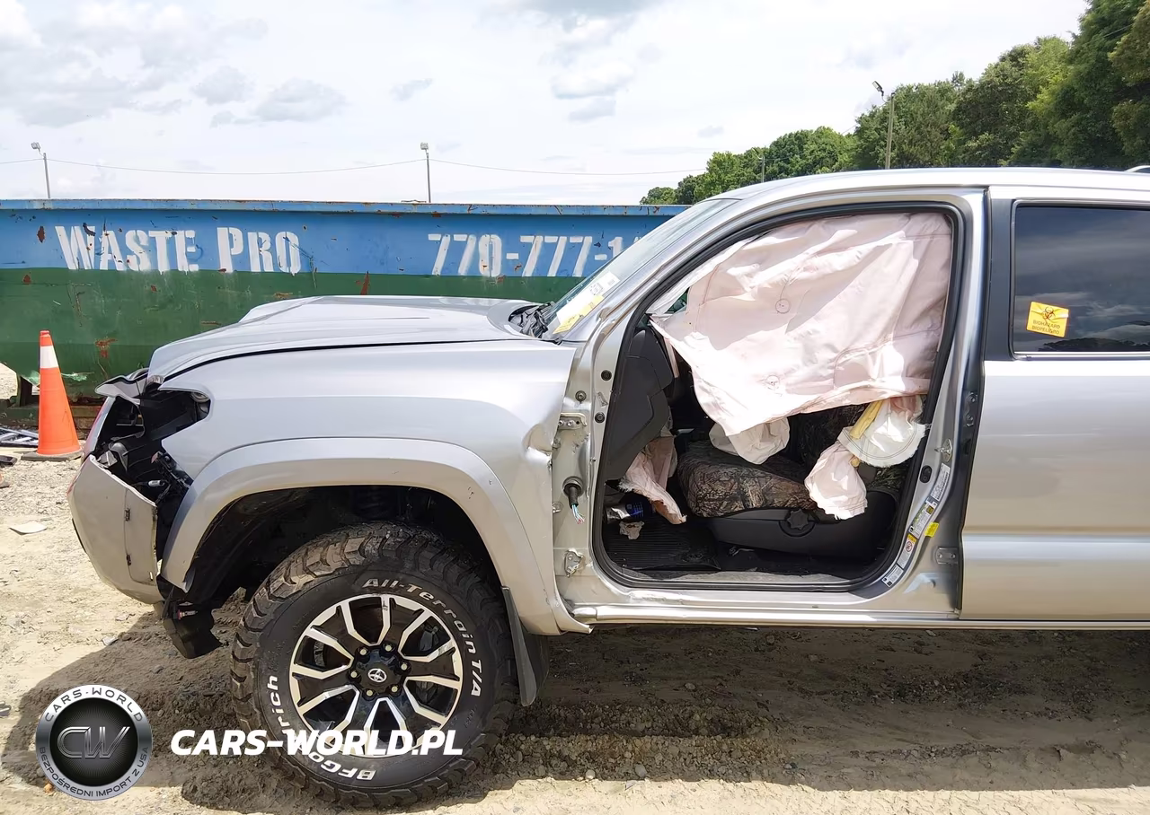 2018 Toyota Tacoma Sr5 V6 VIN:3TMCZ5AN4JM145986 - 14