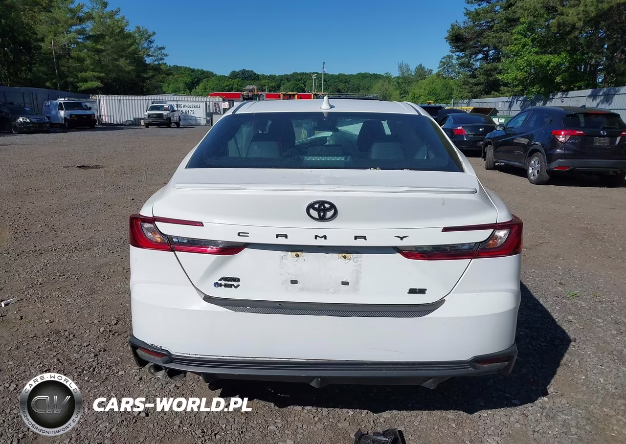 2025 Toyota Camry Se VIN:4T1DBADK2SU506952 - 15