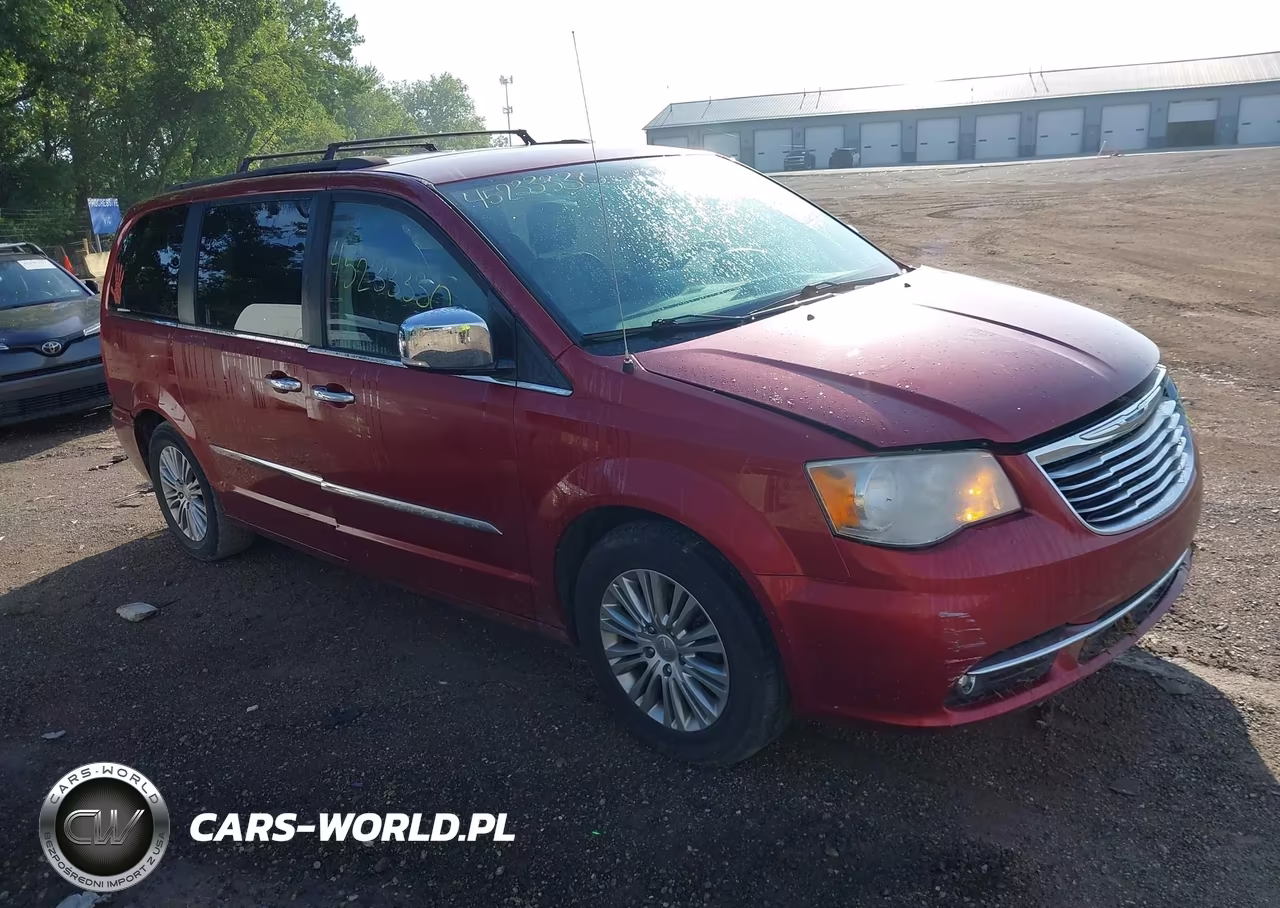 2015 Chrysler Town & Country Touring-L – zdjęcie 1 z 15