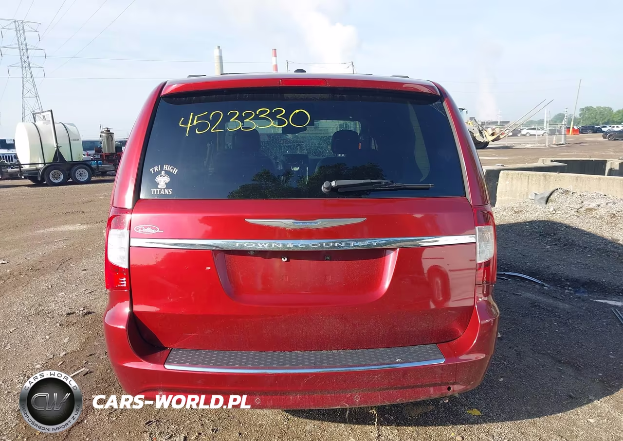 2015 Chrysler Town & Country Touring-L VIN:2C4RC1CG9FR525652 - 15