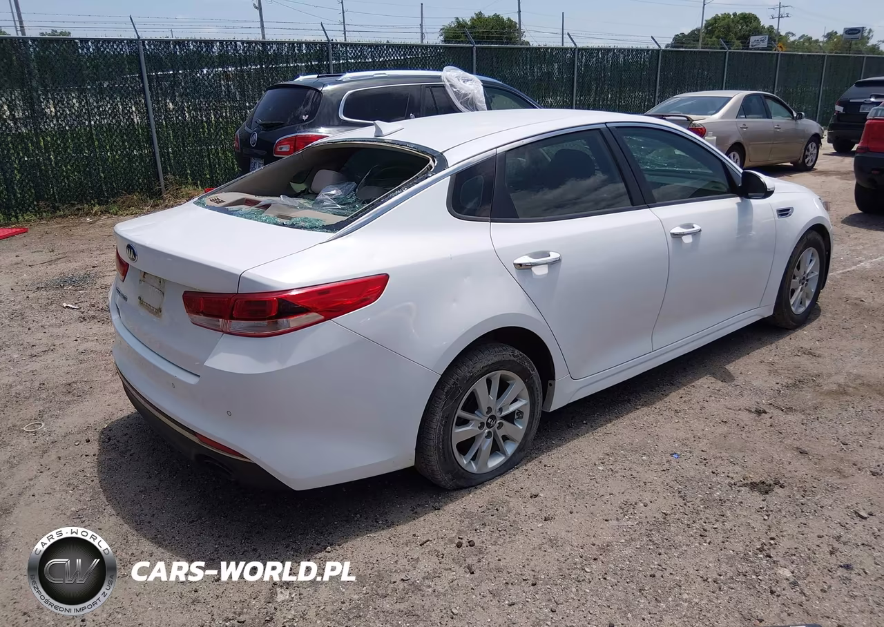 2018 Kia Optima Lx VIN:5XXGT4L34JG226089 - 4