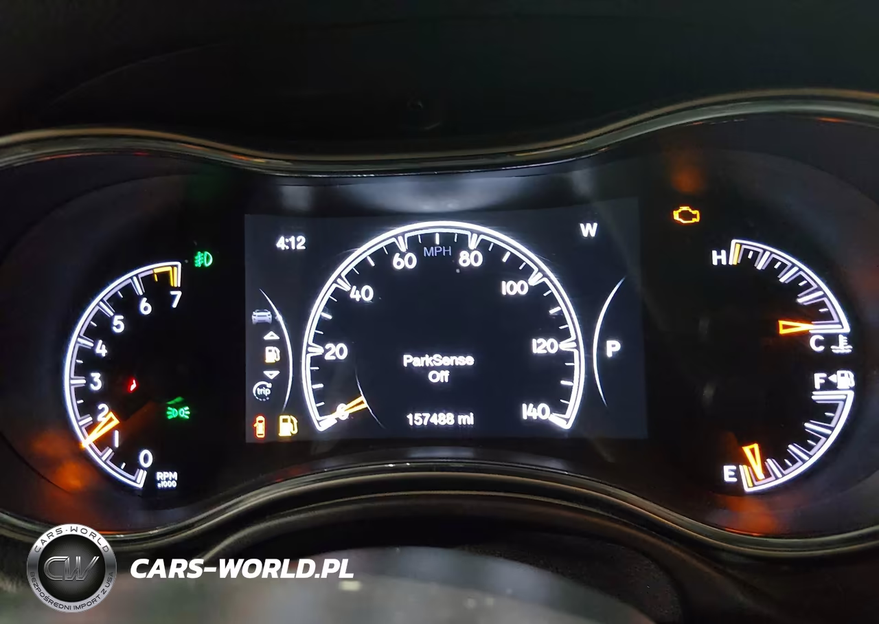2018 Jeep Grand Cherokee Altitude 4X4 VIN:1C4RJFAG1JC203868 - 15