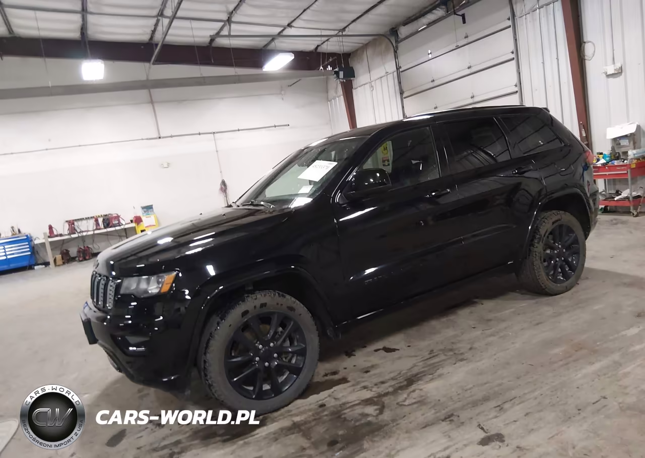 2018 Jeep Grand Cherokee Altitude 4X4 VIN:1C4RJFAG1JC203868 - 2