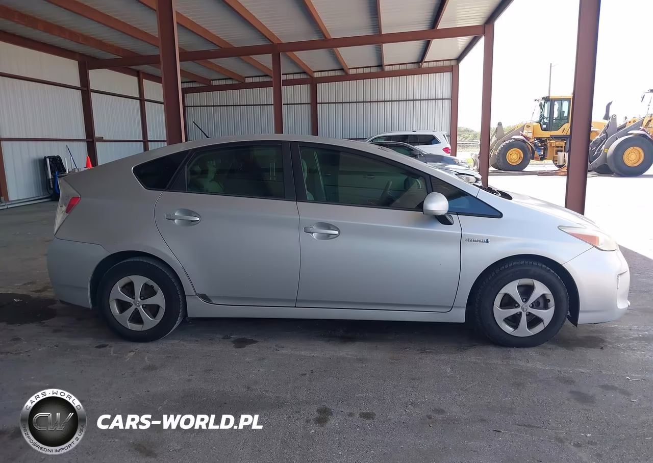 2012 Toyota Prius Two VIN:JTDKN3DU0C5402407 - 13