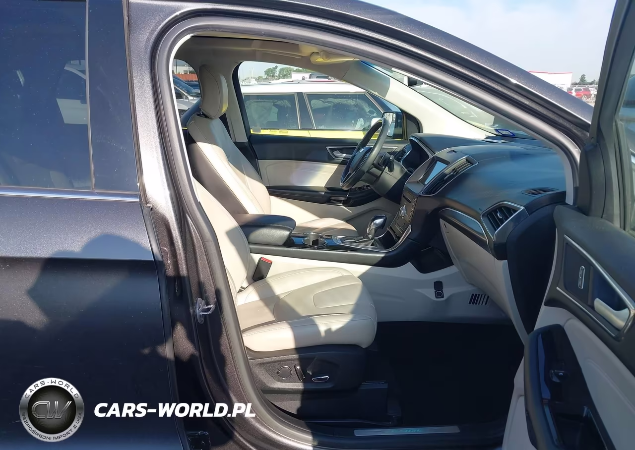 2018 Ford Edge Titanium VIN:2FMPK3K9XJBB42969 - 5